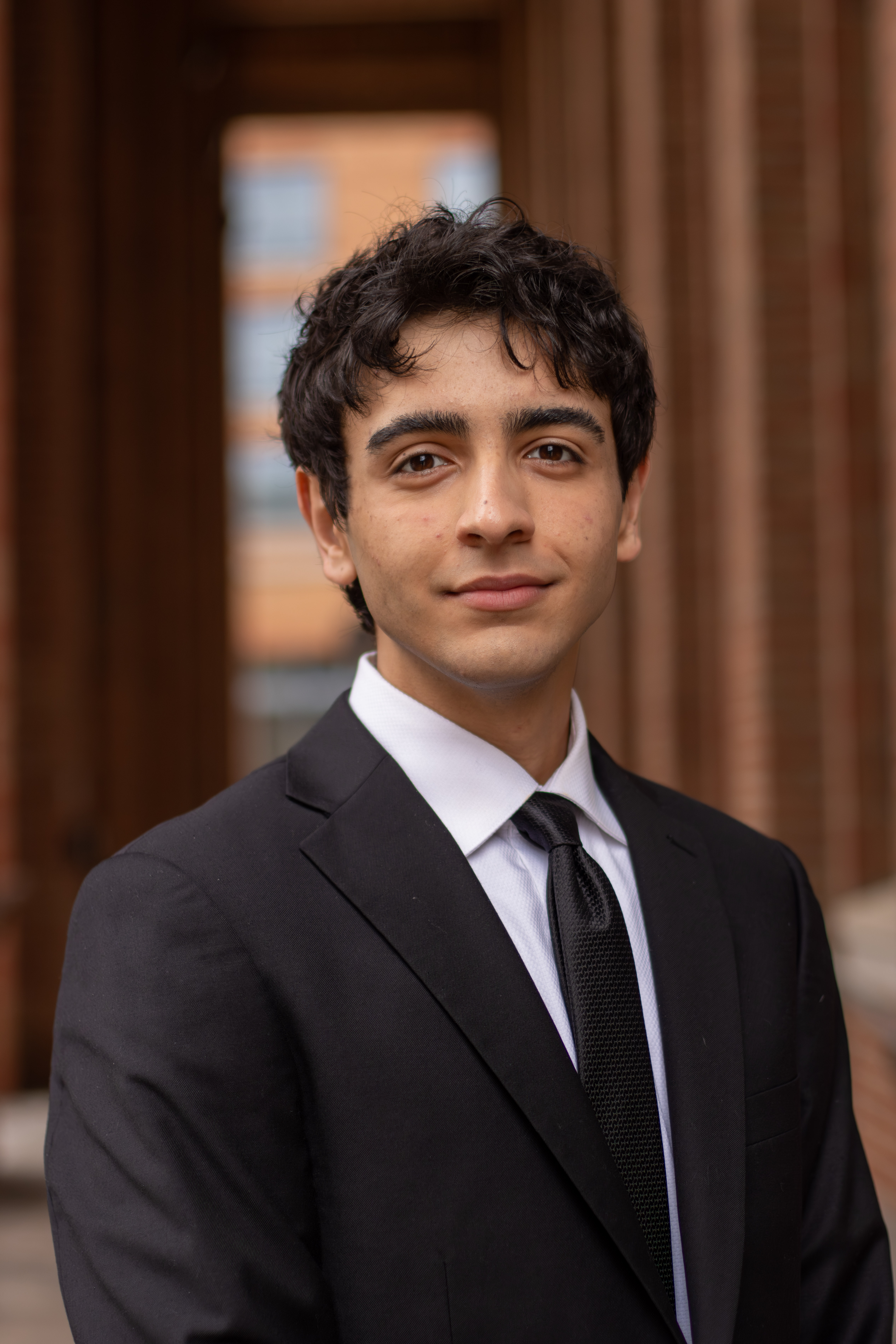 Sina Riazi Headshot